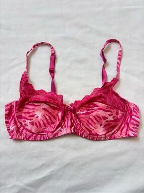 Vintage Victoria's Secret Silk Pink Animal Print Lace Underwire Bra